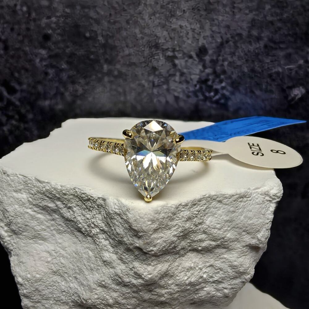 2.0 CTW Pear Cut Moissanite Engagement Ring | Gold Plated Silver | Size 8